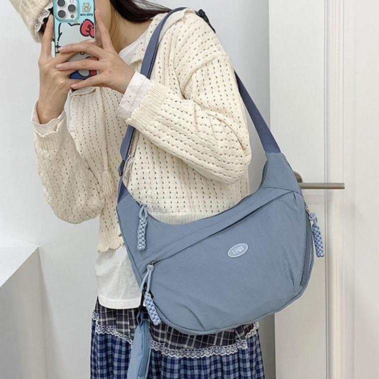 여성 크로스 가방 가벼운 핸드폰 여행용 백 블루 크로스백 반달 데일리 반달백 캐주얼