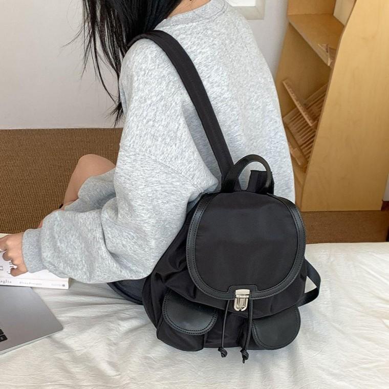 데일리 직장인 대학생 여자 백팩 예쁜 가방 블랙 여성백팩 여자백팩 나일론백팩 데일리백팩
