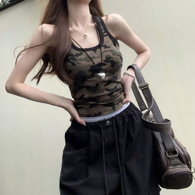 여자 여름 패션 밀리터리 패턴 카모 크롭 스타일 민소매 나시 여성 끈나시 와플면 이너