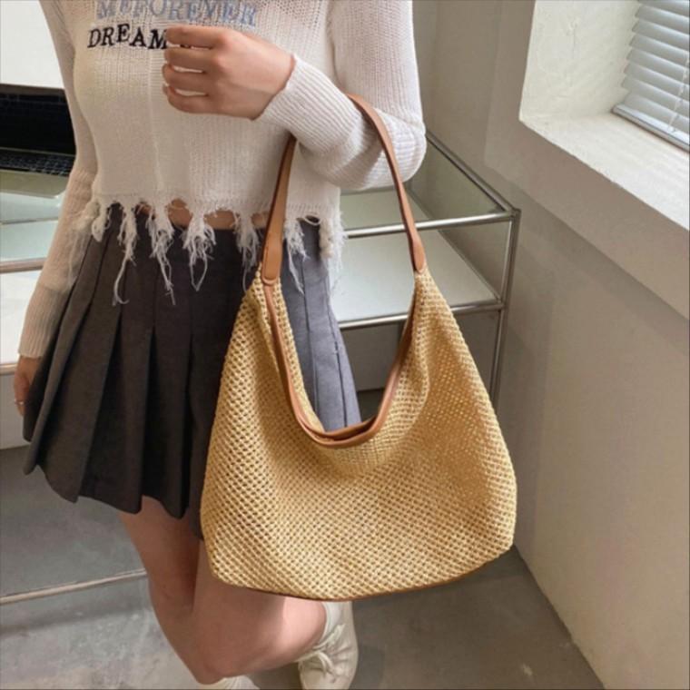 썸머 라탄 숄더백 비치백 밀짚가방 여름 레더포인트 숄더백 여성