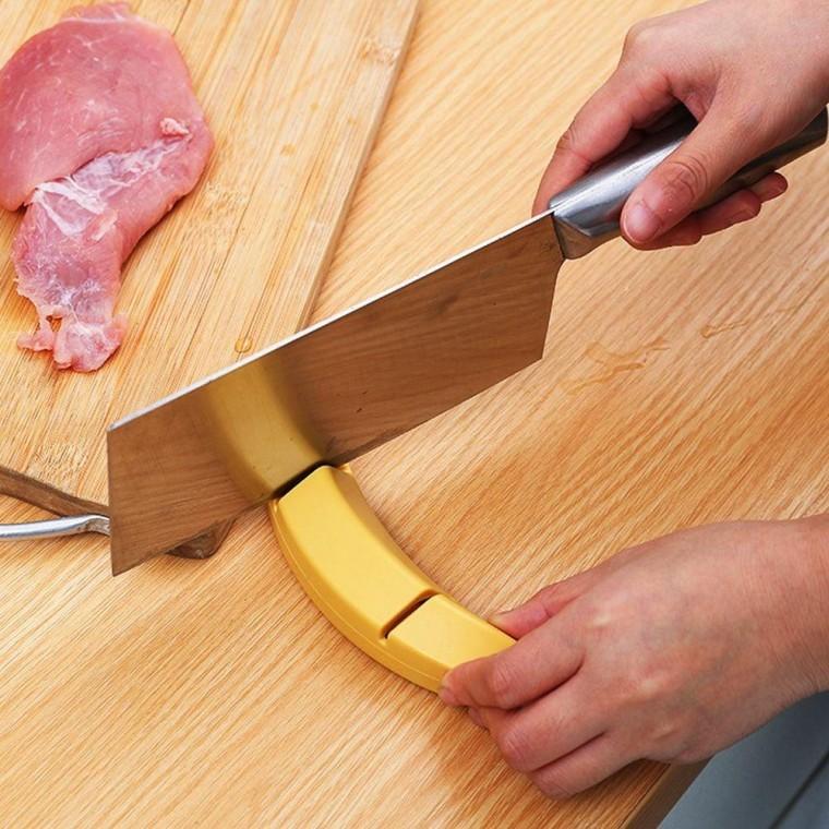 귀여운 노랑 바나나 칼갈이 휴대용 여행용 캠핑 가위갈이 주방 중식 칼날 관리