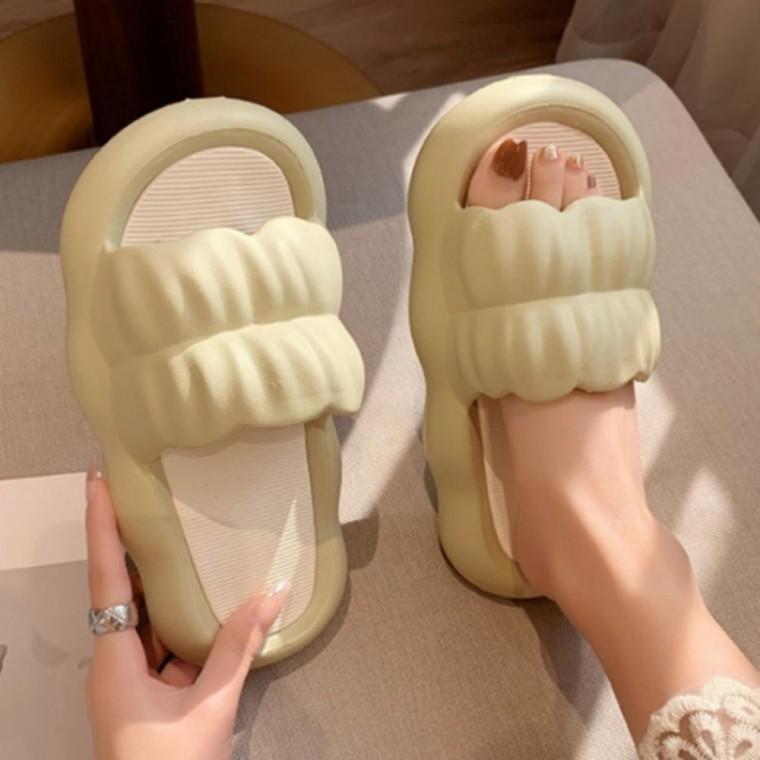 여성 구름 쿠션 실내화 층간소음 거실화 주름 슬리퍼