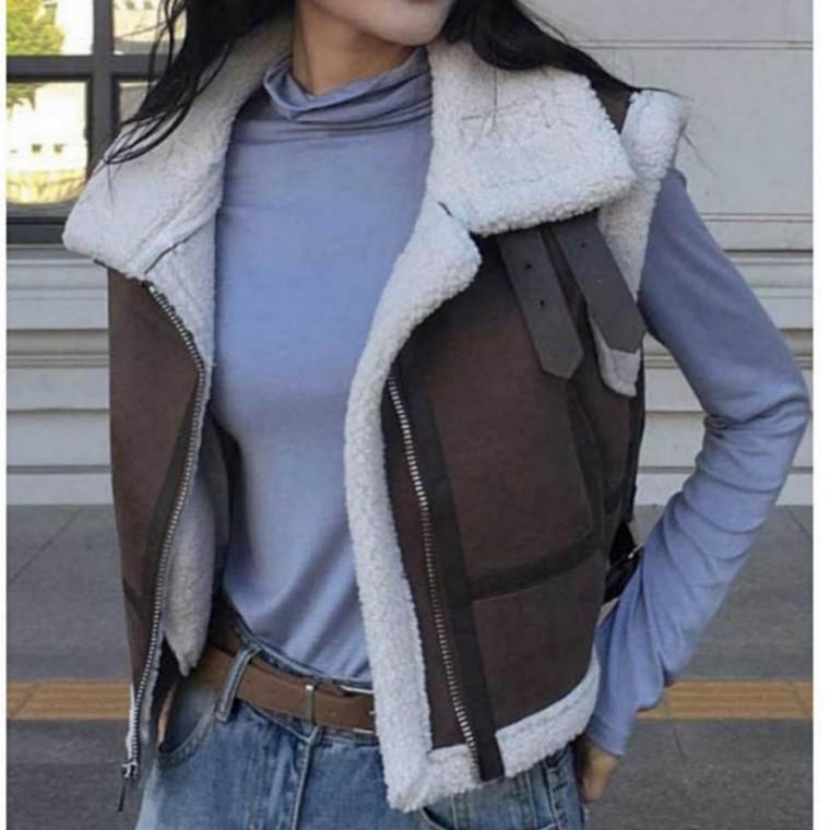여성 하이넥 버클 조끼 패딩 베스트 포인트 겨울 무스탕 조끼