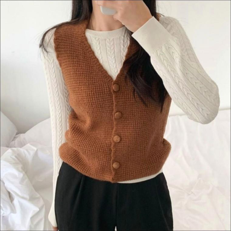 v넥 레이어드 여성 포근한 베스트 버튼 4색 니트조끼