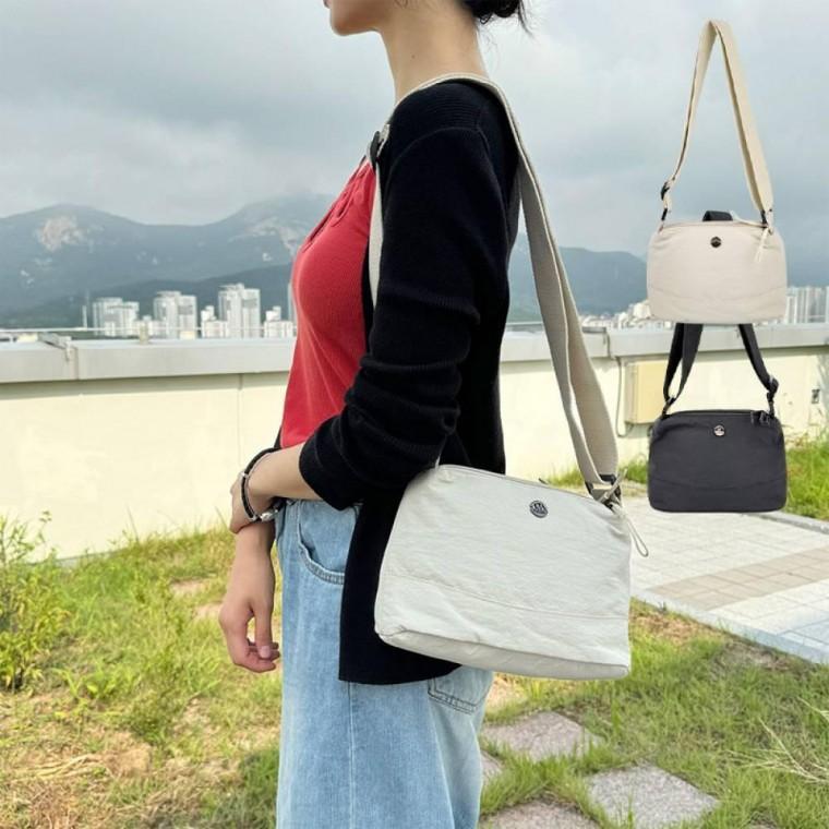 넉넉한 수납 가벼운 소재 두가지 착용가능 숄더 크로스백