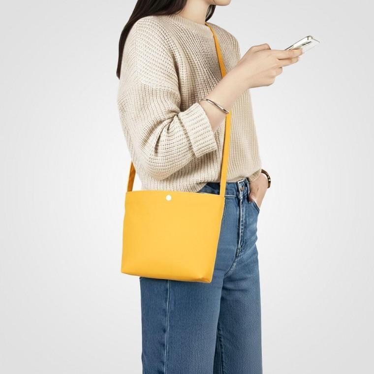 원버튼 캔버스 미니 크로스백 옐로우 무지 에코백 가벼운 여행용 데일리 가방