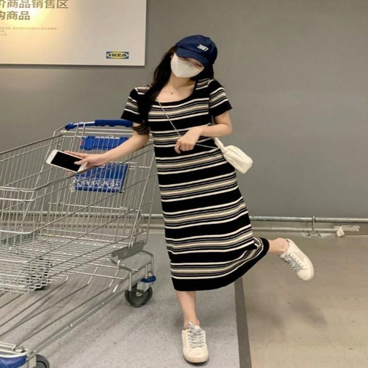 스퀘어넥 니트 여름 롱원피스 여성 반팔 스트라이프