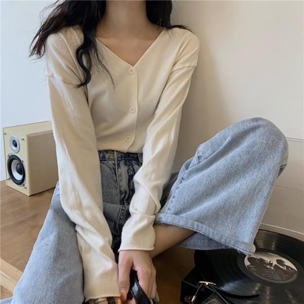 소프트 브이넥 버튼 니트 가디건 여성