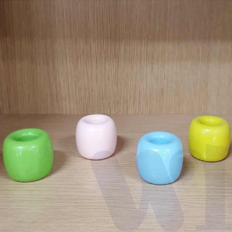 칫솔꽂이 4개세트 욕실소품 욕실칫솔정리 깔끔한칫솔홀더 칫솔정리 치솔꽂이