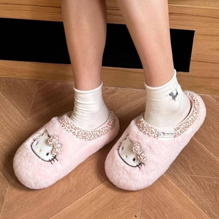 호피 핑크 겨울 보온용 거실화 실내용 캐릭터 실내화 털 푹신한 신발 슬리퍼
