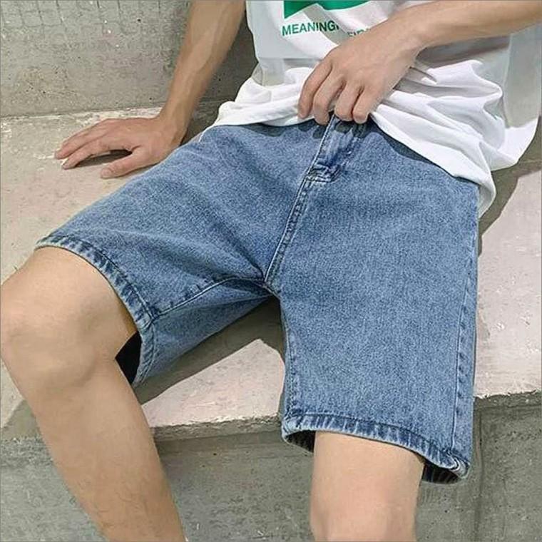 루즈핏 여름 일자 5부 청반바지 데님 남성 숏팬츠