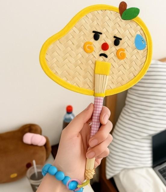 부채 여름부채 무더위 선물 휴대용 팔찌부채 (망고) DP74137