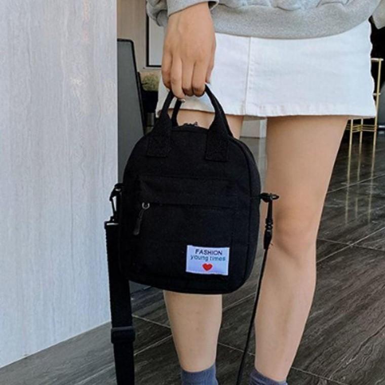 여성 캐주얼 쇼퍼백 가방 10대 메신저백 검정 가방