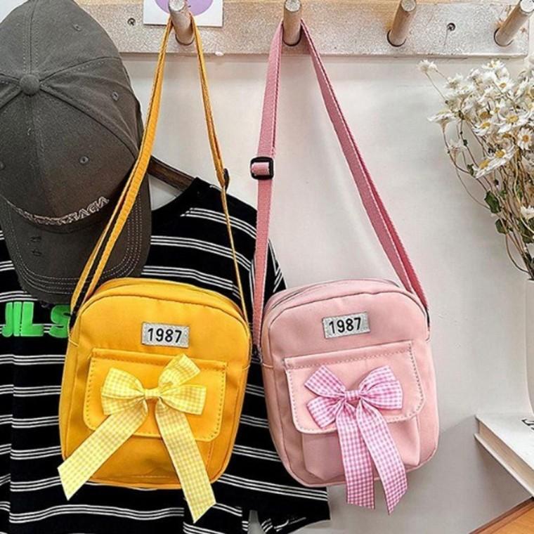 유행 10대 여성 숄더백 신상 가방 패션 메신저백