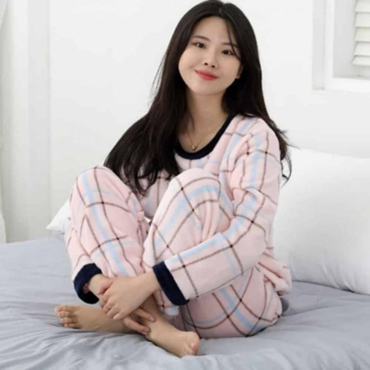 실내복여성 잠옷 여성 실내복 여성라운지웨어 여성파자마 여름 겨울 세트