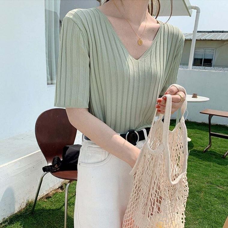 여성 브이넥 티셔츠 쿨 반팔 4색 심플 여름 골지니트