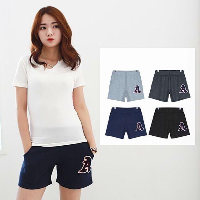 여름 3부 밴딩 트레이닝팬츠 반바지 자수패치 포인트 여성