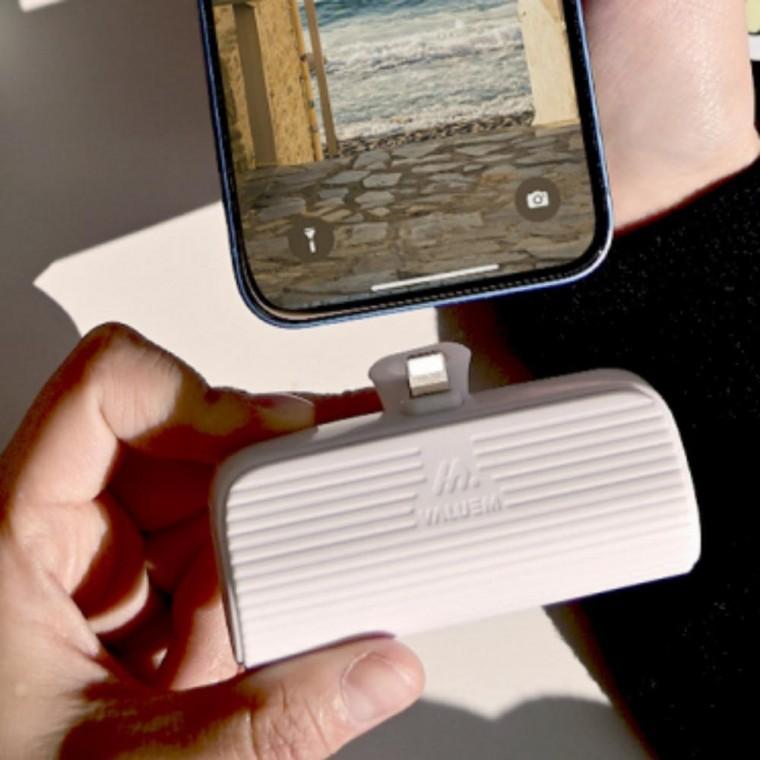 거치형 도킹 휴대용 휴대폰 보조 배터리 5000mAh