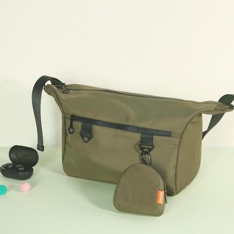 슬링백 가방 여행가방 미니 방수크로스 걸이 보관 포인트 심플가방 남자가방