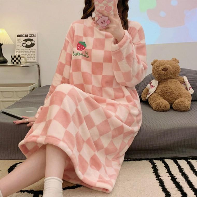 편한잠옷 여성라운지웨어 AM-0758 파자마 겨울 수면 극세사 잠옷