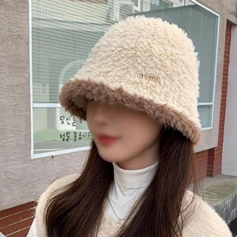 큐빅레터링 여자 준캡 털 버킷햇 봄 겨울 여성 모자 모자 성인모자 비니 귀달이