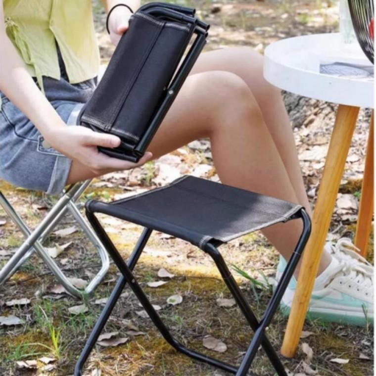 휴대용 접이식 캠핑의자 초경량 미니 간이 의자 간편 폴딩 낚시 여행 피크닉