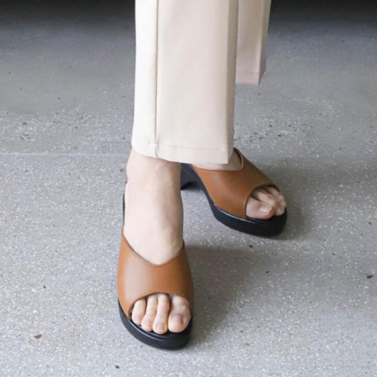 여성 슬림 웨지 굽 키높이 신발 7cm 통굽 슬리퍼