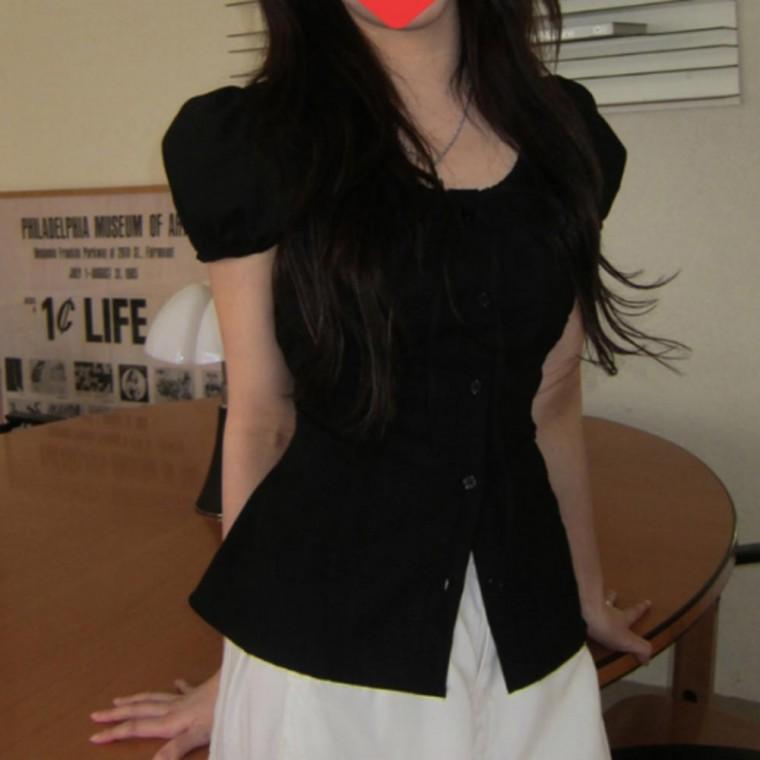 여성 퍼프 프릴 슬림핏 셔츠 셔링 라운드넥 블라우스