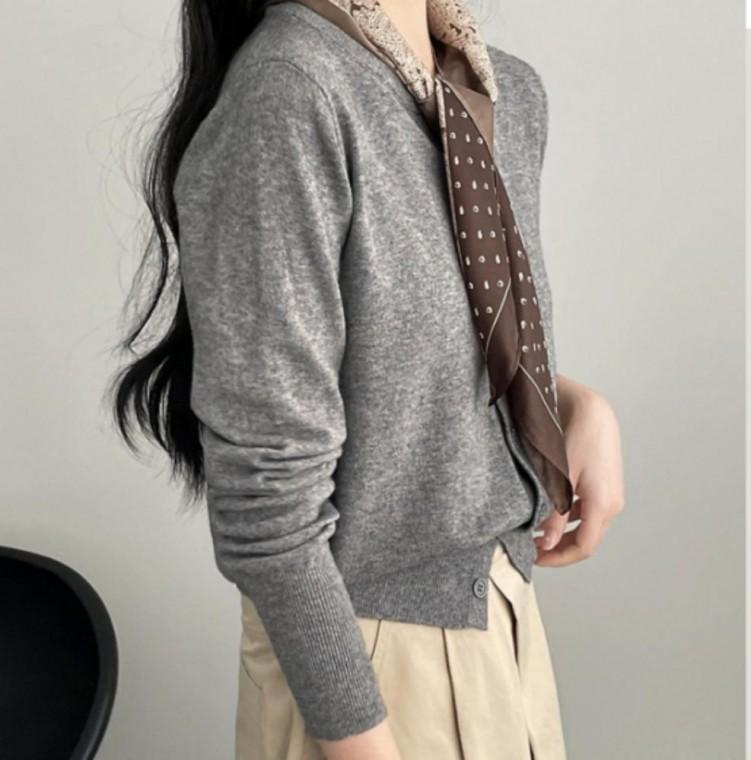 여성 니트 가디건 라운드넥 긴팔 카디건 베이직 슬림핏 단추 간절기 봄 가을