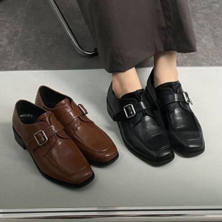여성 2컬러 캐주얼 클래식 로우굽 메리제인 로퍼구두