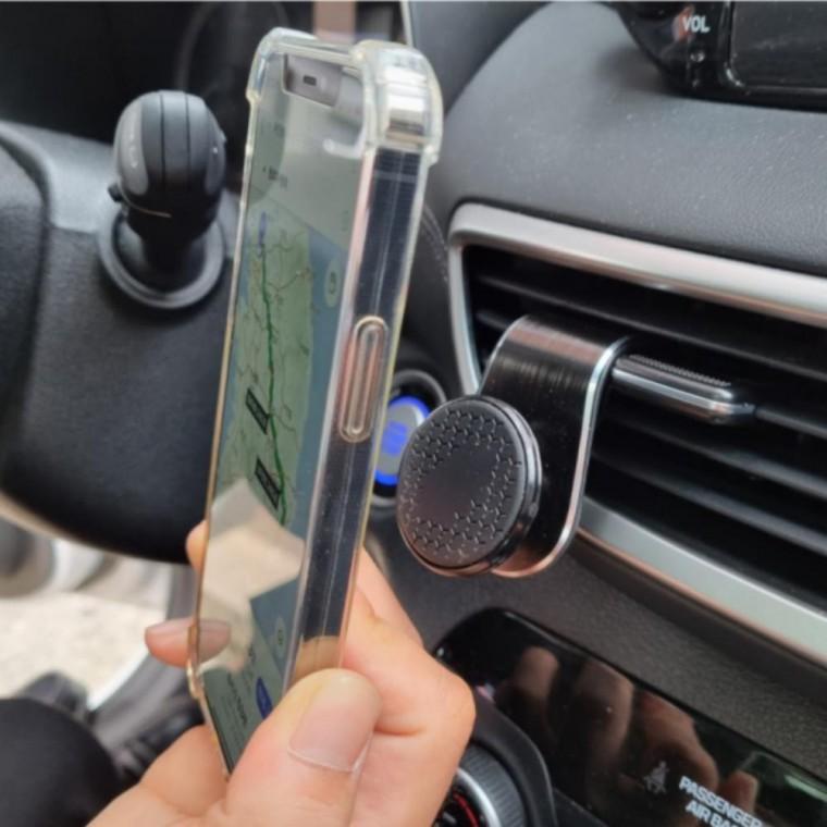 휴대폰 거치대 자동차 자석 차량용 무타공 환풍구