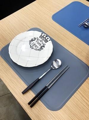 실리콘 테이블 매트 4색 주방 식기용