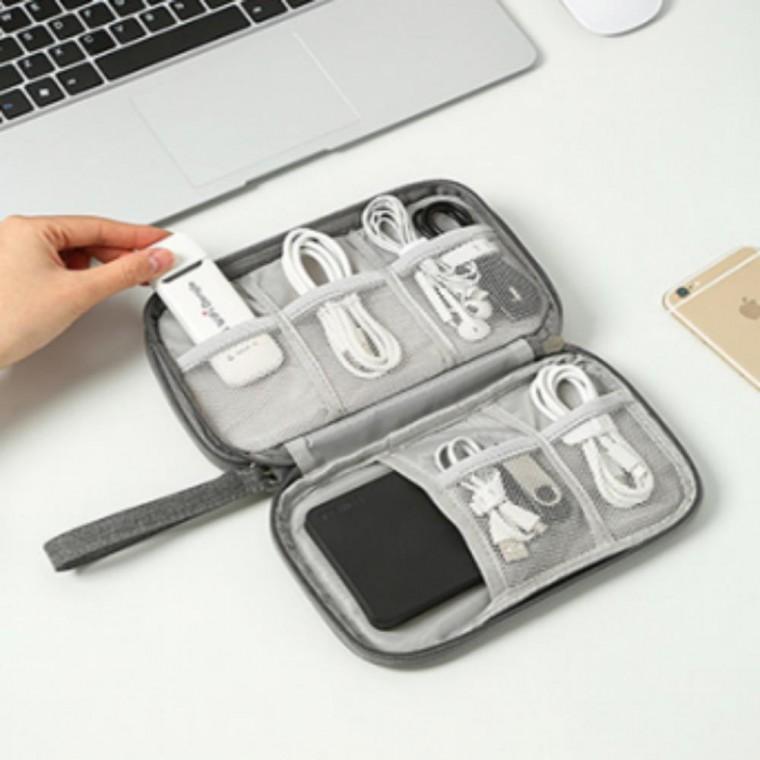파우치 USB 케이블 충전기 수납 정리 휴대용 여행