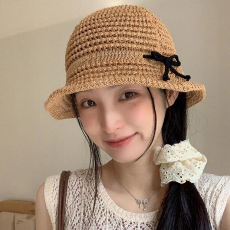 여성 여름 모자 라탄 리본 포인트 왕골 짜임 버킷햇 바캉스 비치 해변 휴양지 자외선차단 밀짚 벙거지 나들