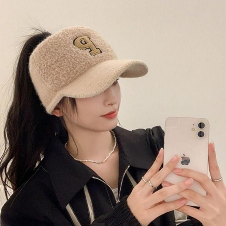 캐주얼 니트뽀글이 골프모자 캡모자 반모자 카키