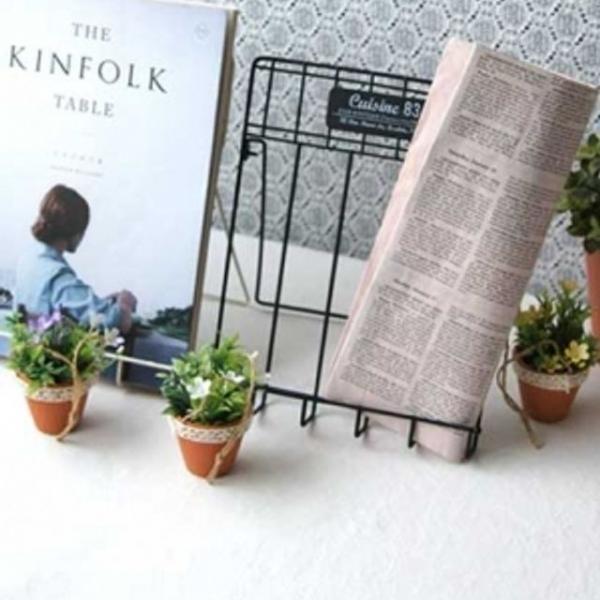 철제 북스탠드 잡지 이젤 꽂이 액자 거치대 장식소품