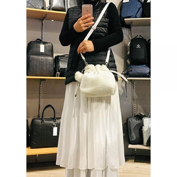 딕피스트 FA834 양털크로스백