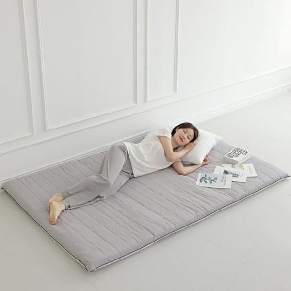 탄탄한 3단 매트리스 허리에 좋은 접이식 요매트 퀸