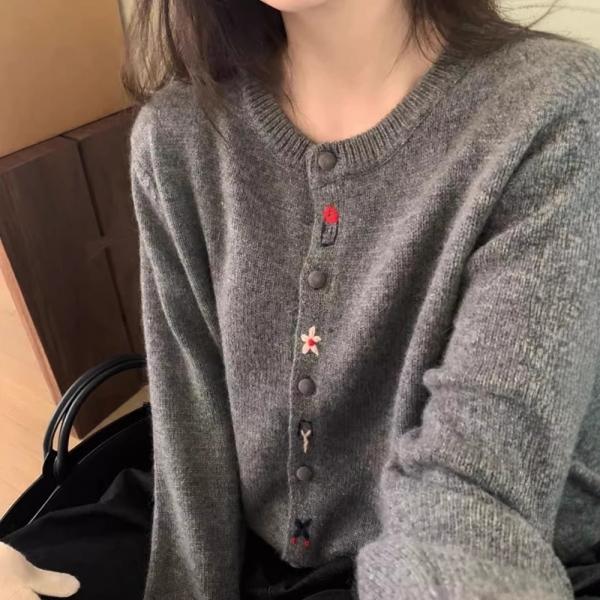 여성 라운드 넥 봄 가을 꽃 자수 니트 가디건 그레이