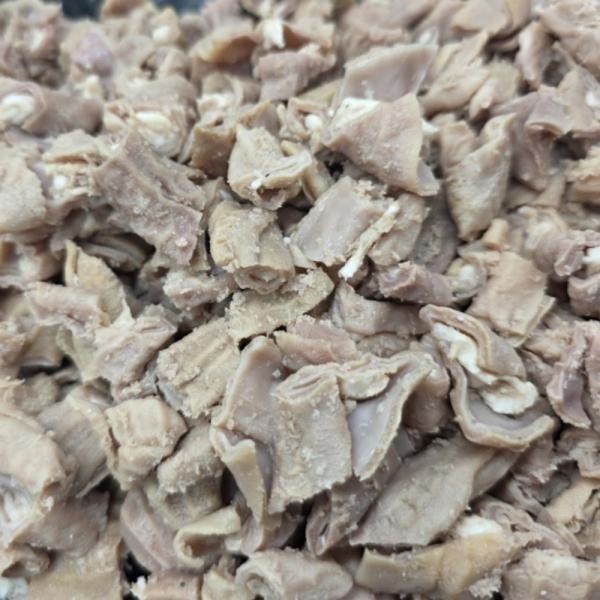 국내산 삶은 돼지 소창 1kg