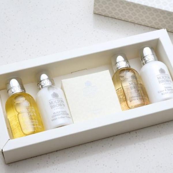 몰튼브라운 여행용 어메니티5종세트 50ml 쇼핑백 포함