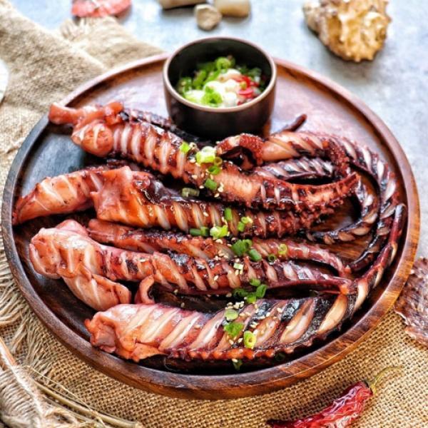 이도마켓 가문어 통족 400g + 소스패키지_옵션 택1