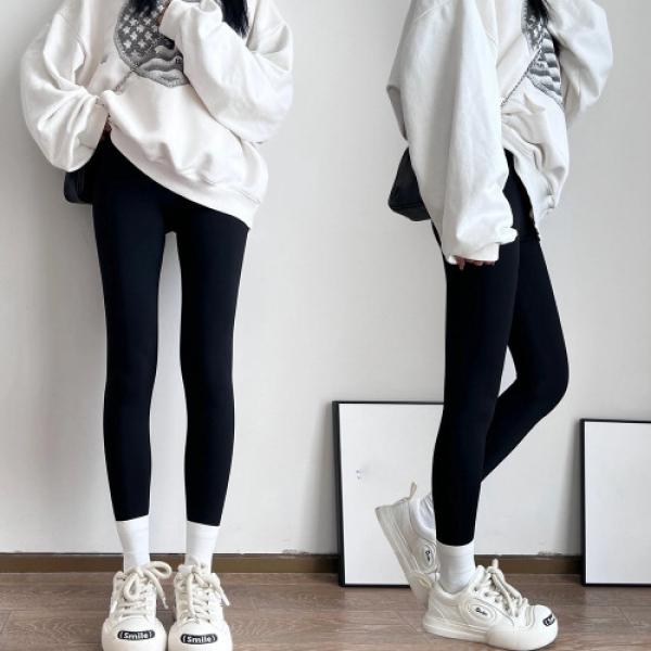 여성 기본 디자인 블랙 스판 레깅스 URK-274