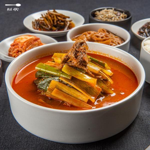 얼큰 소고기 육개장 해장국 국 국밥 밀키트