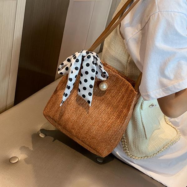 [CC732] BS-40 / 도트 스카프 라탄백