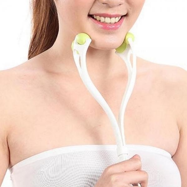 손잡이 롤링 얼굴 마사지기 부더러운 고무볼 페이스 롤러