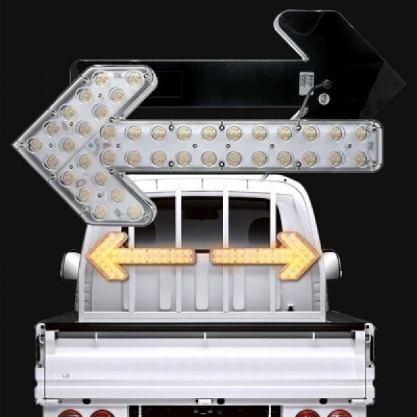 12V-24V 자동차량용 화살표 LED싸인보드 고급형   도로공사차량
