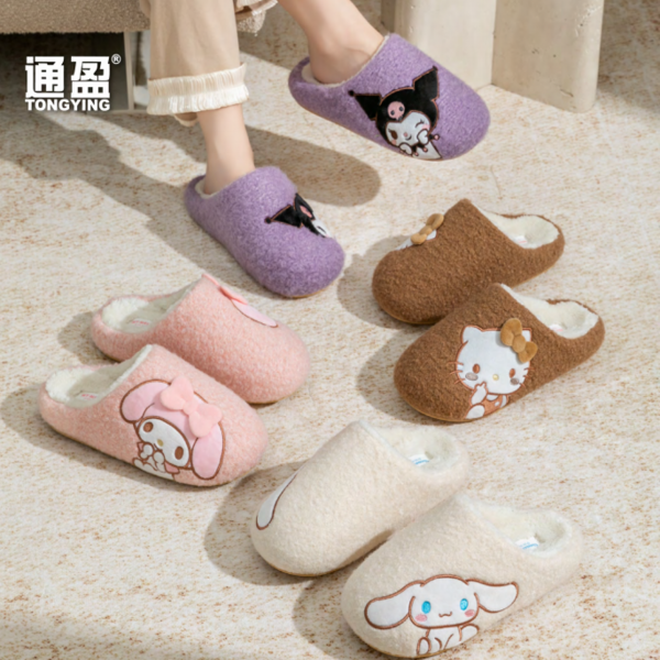 사이드 털 슬리퍼