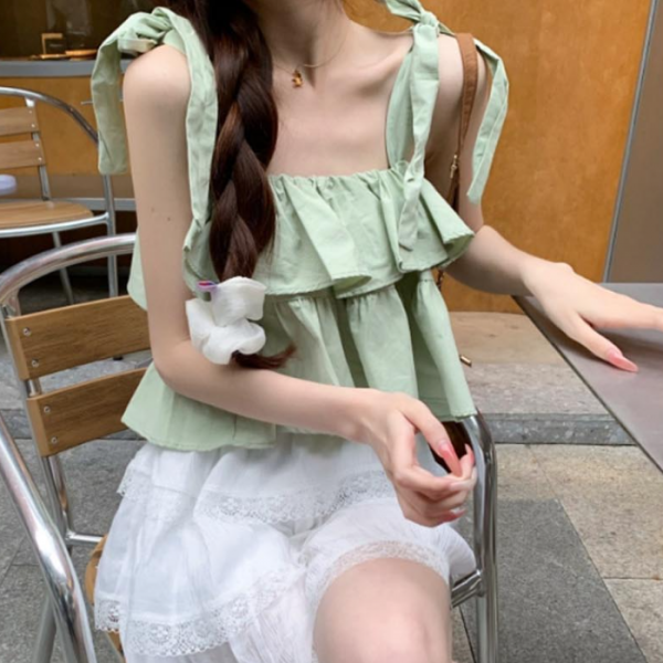 러블리한 프릴 나시티 어깨끈 리본  캉캉 블라우스