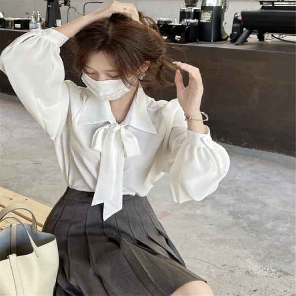 소프트 리본 타이 블라우스
